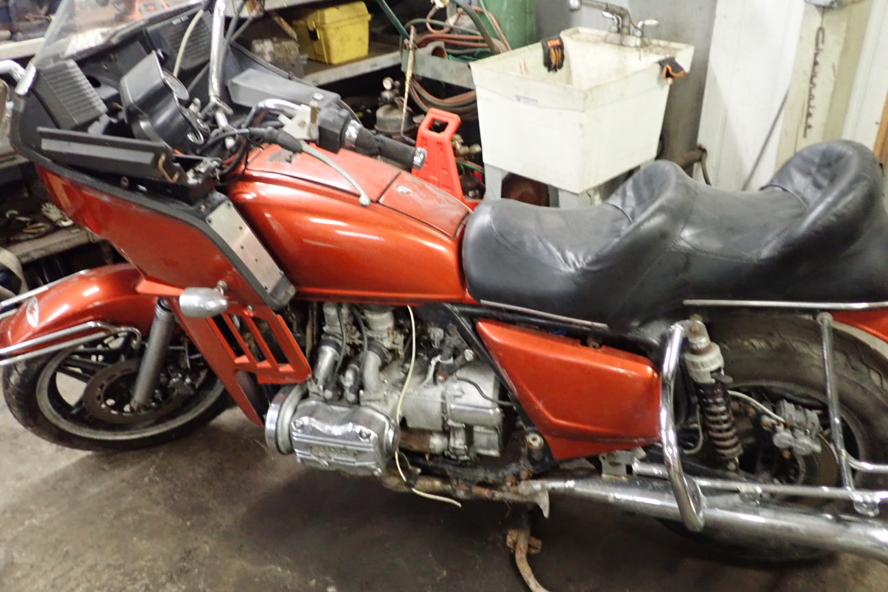 1982 HONDA GOLDWING GL1100I MAIN FRAME | eBay