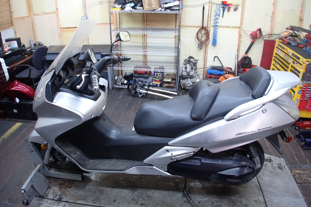 エクセレント 2004 HONDA FSC600D REAR COVER UNDER PANEL 83611-MCTA-0000 | eBay